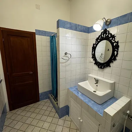 Mezzano Bed & Breakfast 3*