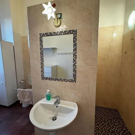 Mezzano Bed & Breakfast